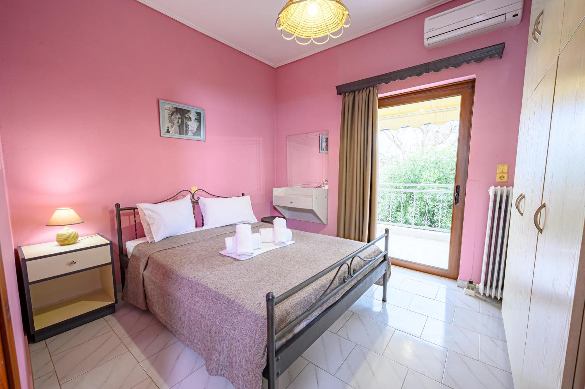 Iliahtida Apartments Rovies Bagian luar foto