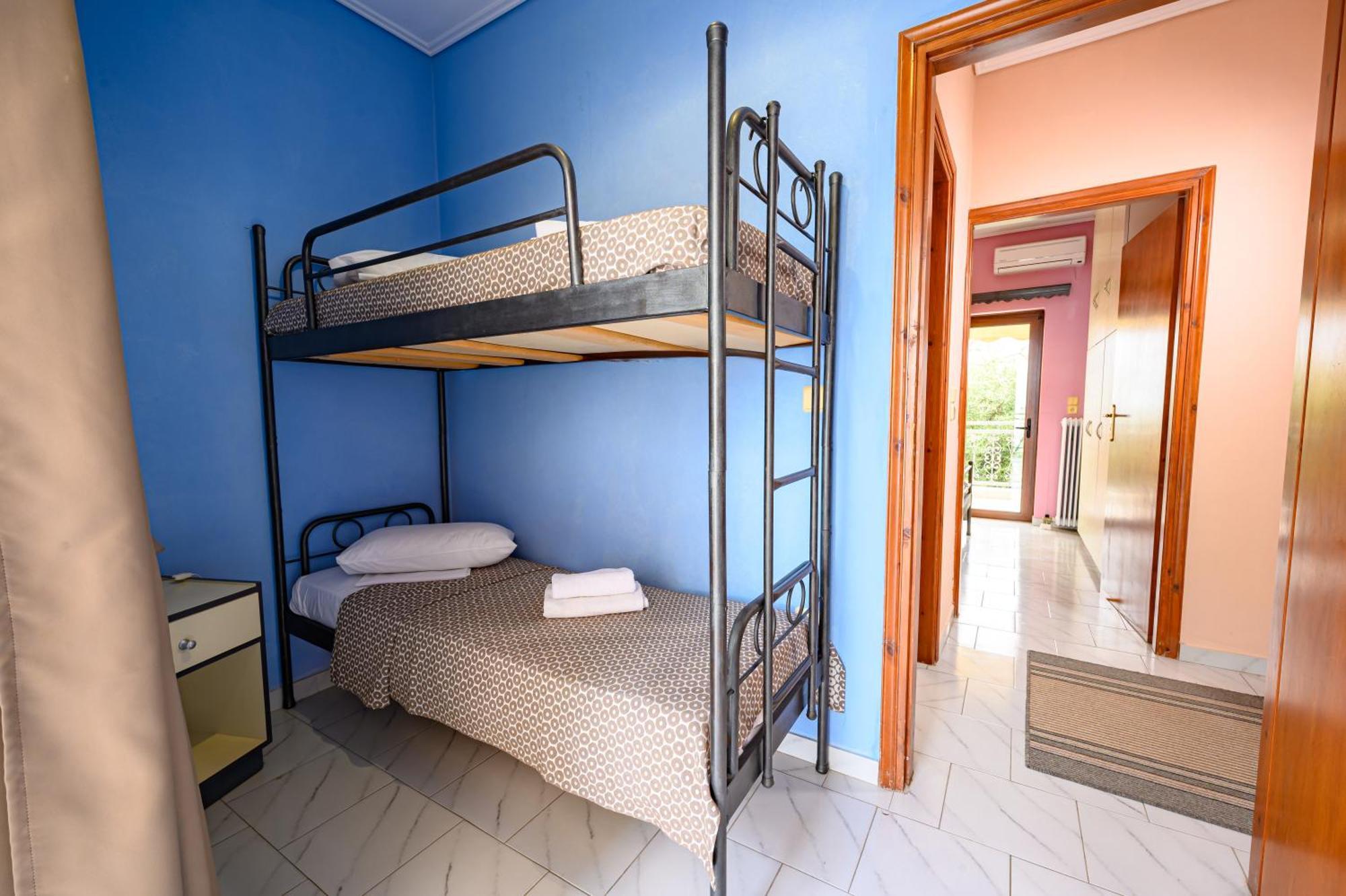 Iliahtida Apartments Rovies Bagian luar foto